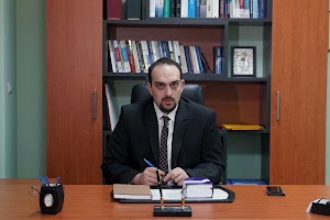 Δικηγόρος Αθήνα - Κωνσταντίνος Καμουζής